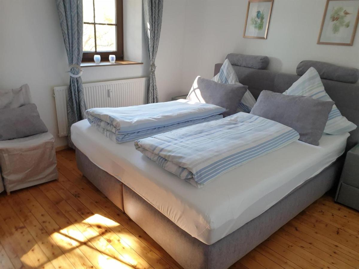 Ferienwohnung Huegelhaus Plütscheid Dış mekan fotoğraf