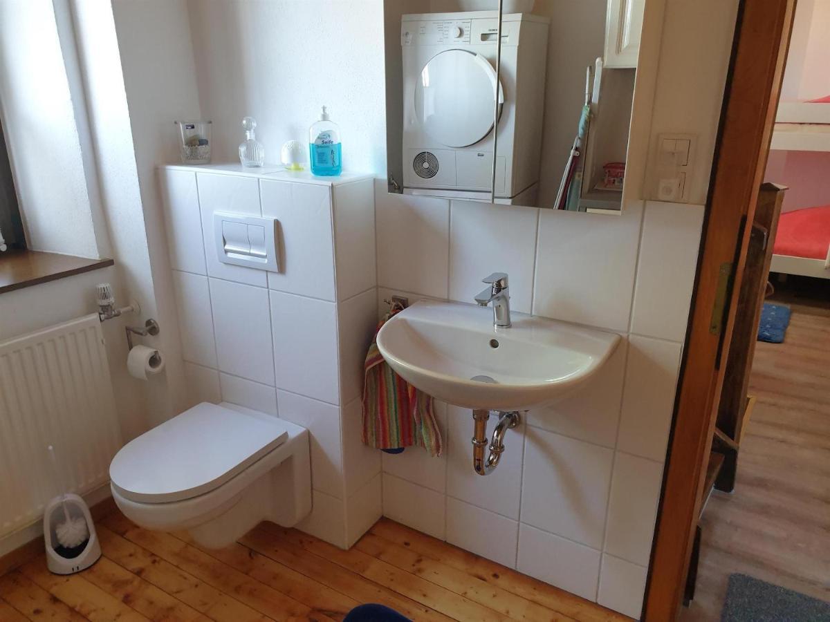 Ferienwohnung Huegelhaus Plütscheid Dış mekan fotoğraf
